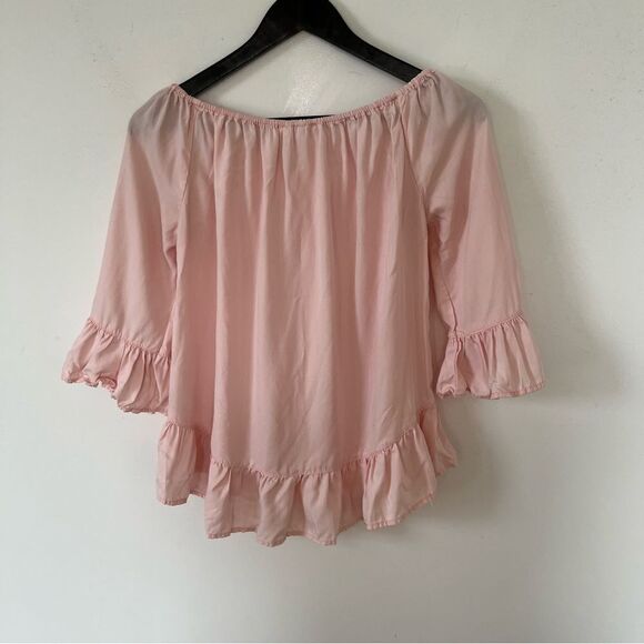 Beachlunchlounge Pink Off Shoulder Ruffle Blouse - Picture 2 of 6